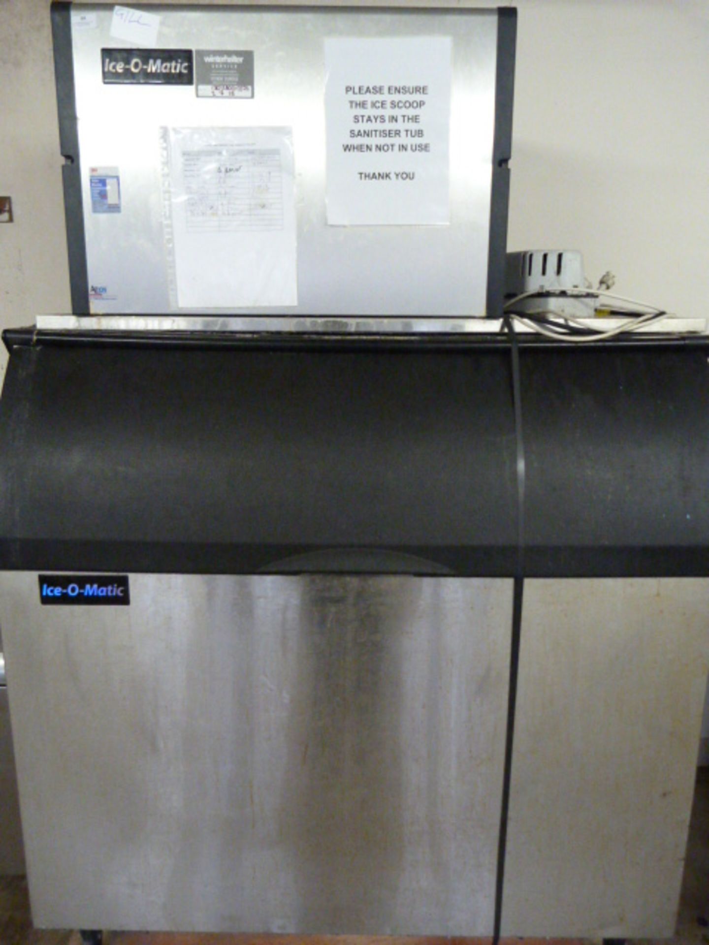 Large Ice-o-Matic Ice Maker B100PSB