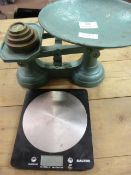 *Salters Electronic Scales and a Set of VIntage Sc