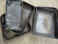 *Five Large Baking Trays