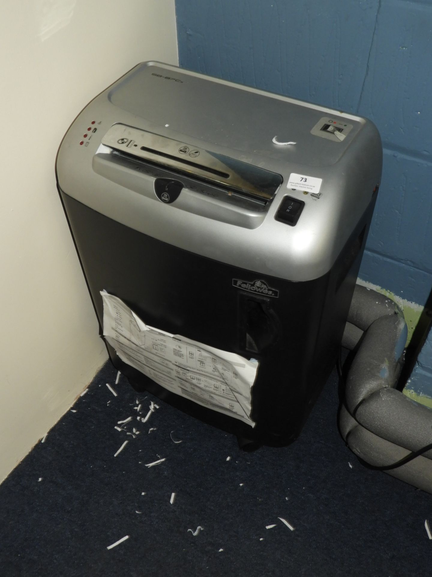 *Fellowes Paper Shredder