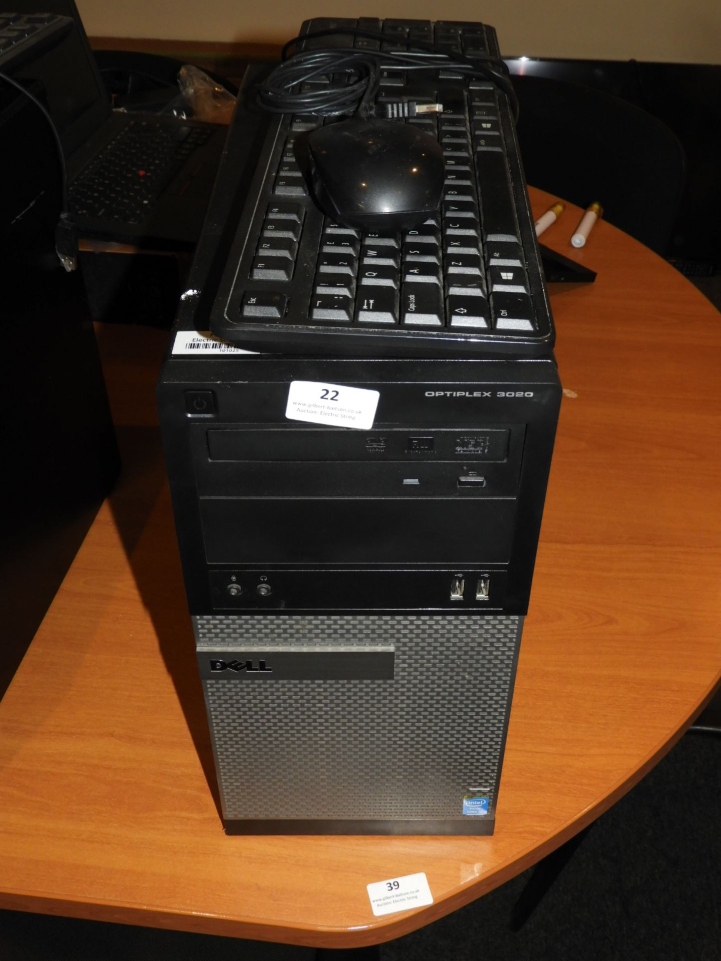 *Dell Optiplex 3020 Desktop PC windows 8 Pro OS, K