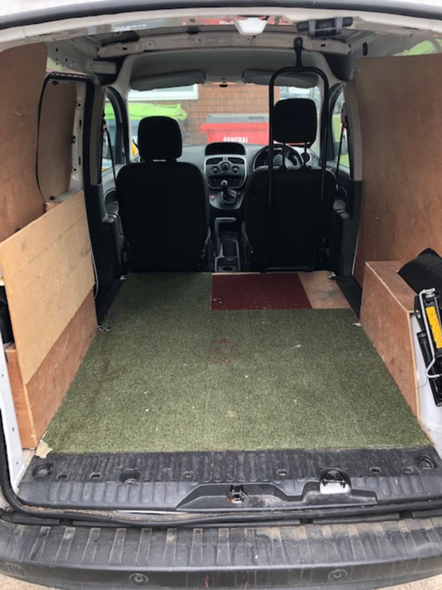 *Renault Kangoo Diesel - ML19dCi 90 eco2 Van, Reg:AF63 LDD, Mileage:109000, MOT: 28 Dec 2019 - Image 4 of 6