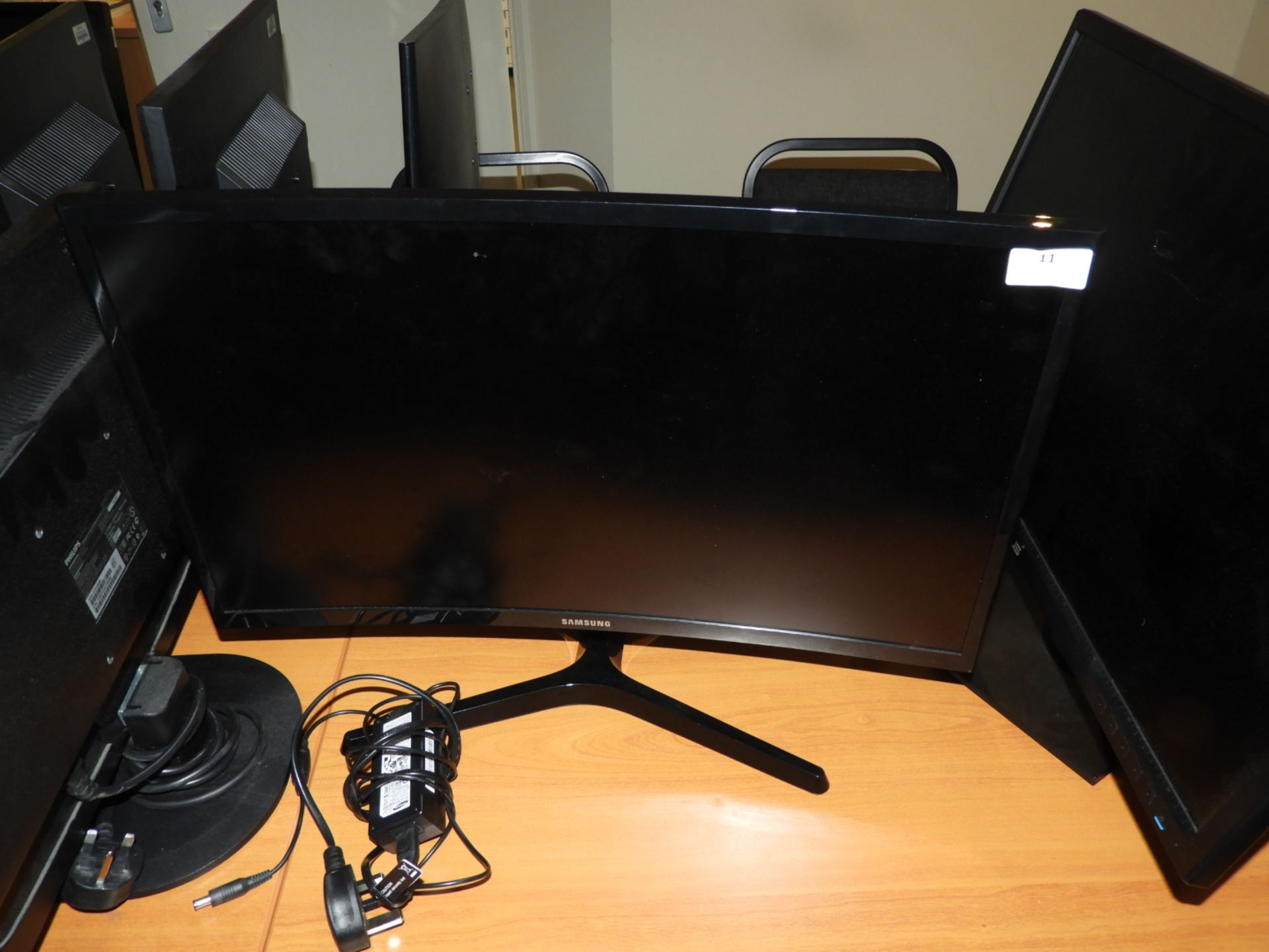 *Samsung HDMI C24396FHL Monitor