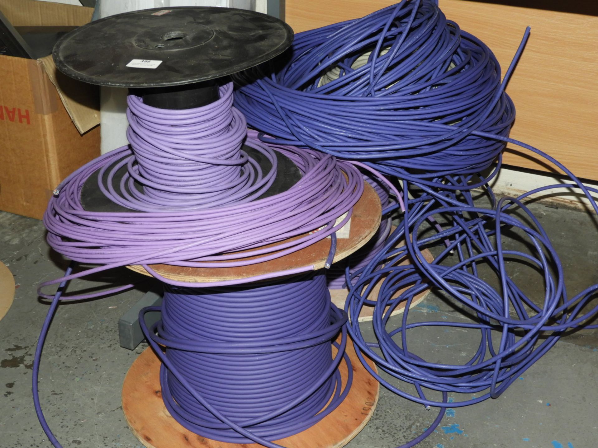 *Assorted Lengths of Cat 6 Low Smoke 0 Halogen Net