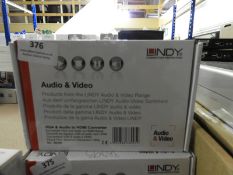 *Lindy 38095 VGA & Audio to HDMI Converter