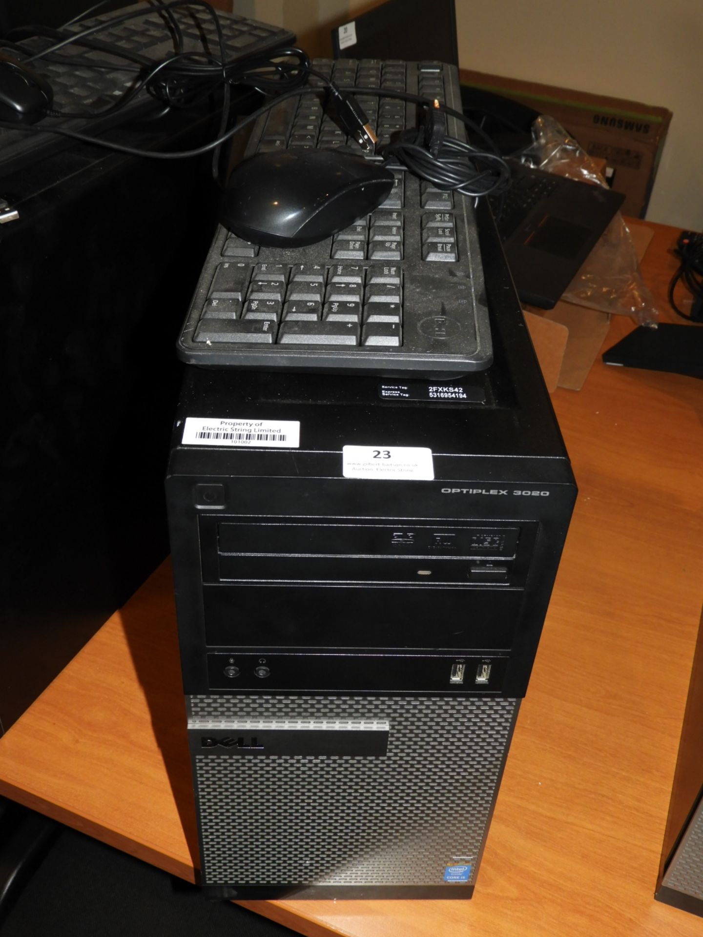 *Dell Optiplex 3020 Desktop PC windows 8 Pro OS, K