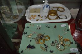 Tray Lot of Assorted Costume Jewellery etc.