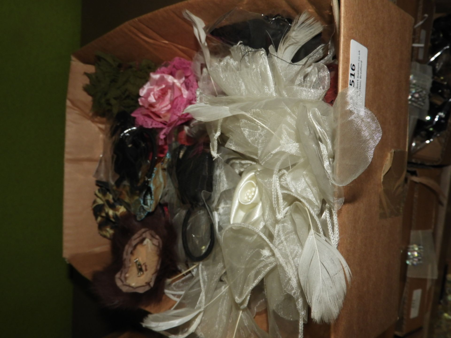 Box of 20 Floral Fascinators