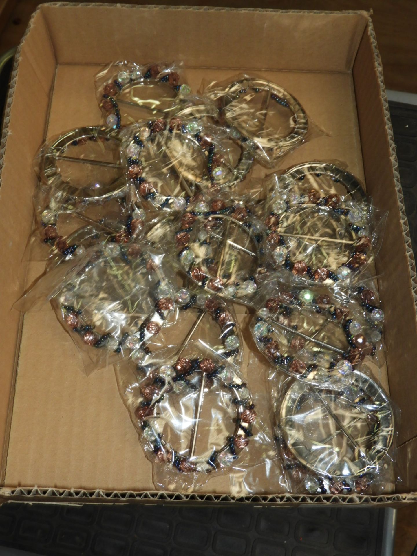 Box Containing 20 Bead Buckles