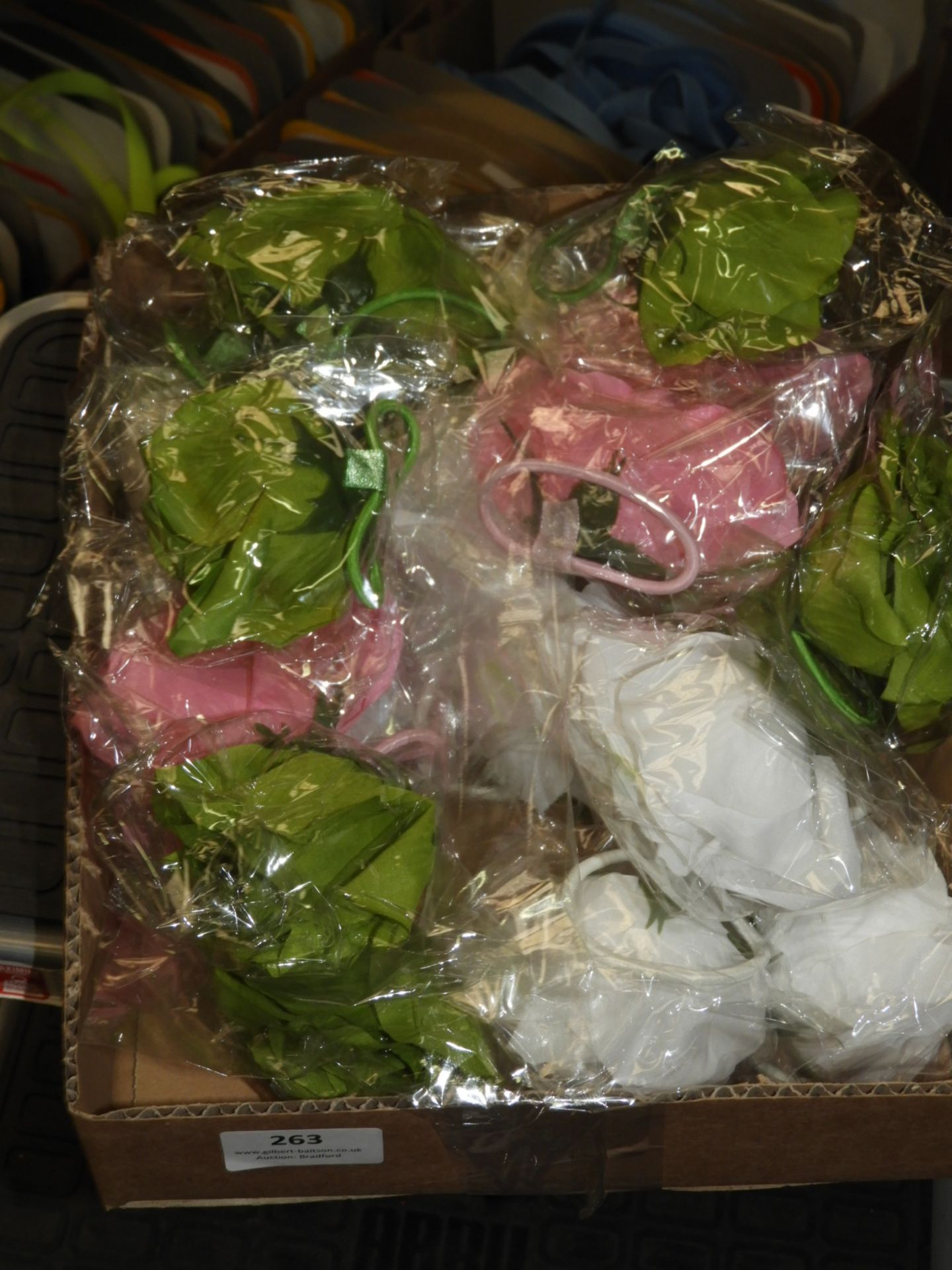 Box Containing 20 Floral Fascinators