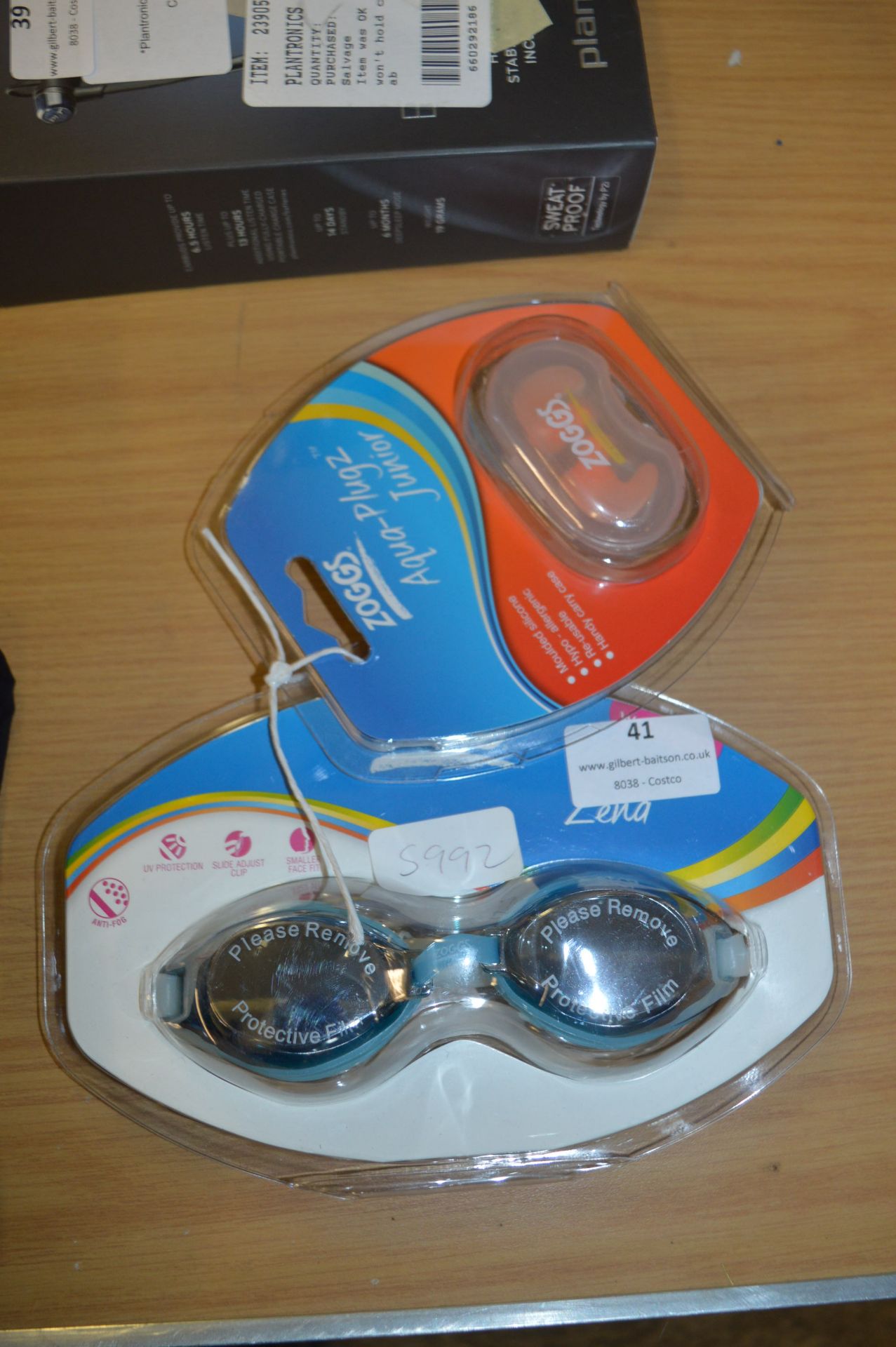 *Pair of Zoggs Swimming Goggles and a Pair of Zoggs Earplugs