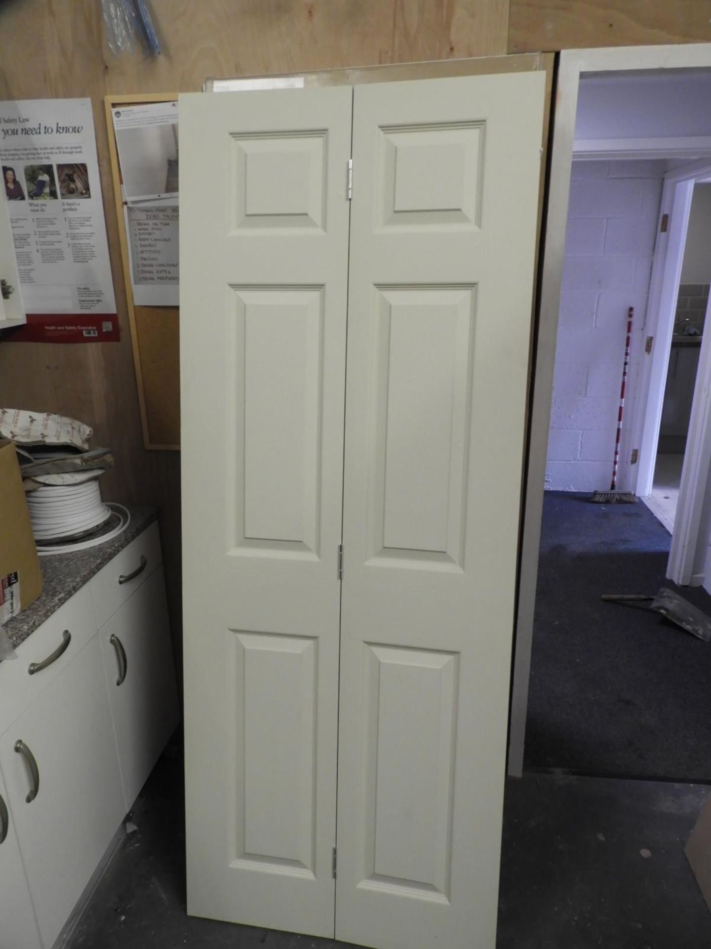 *Bi Fold Six Panel Interior Door 760x1940x32mm