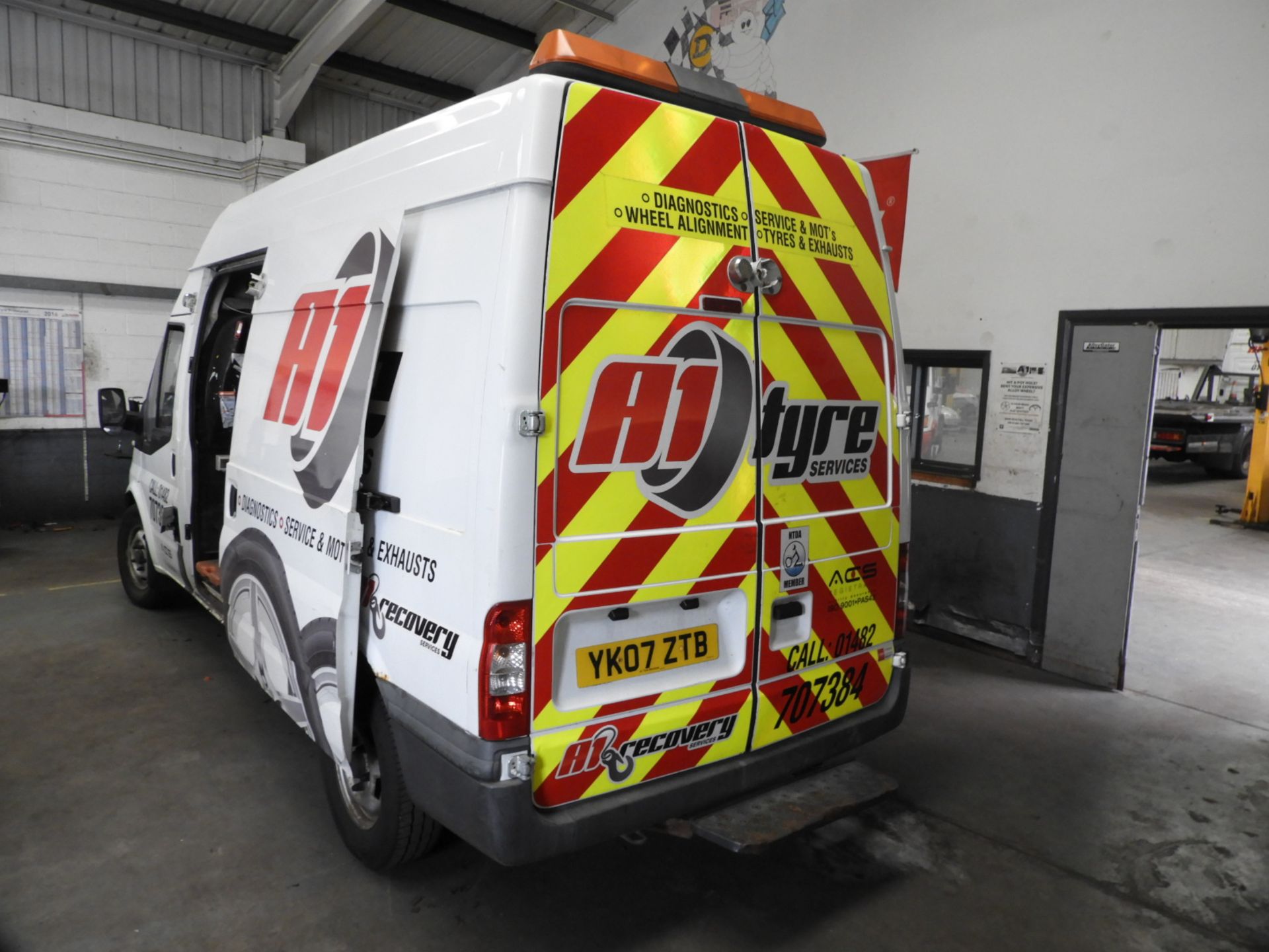 *Ford Transit Reg:K07 ZTB Long Wheel Base High Roof Fully Equipped Mobile Tyre Changing Van. - Image 2 of 7