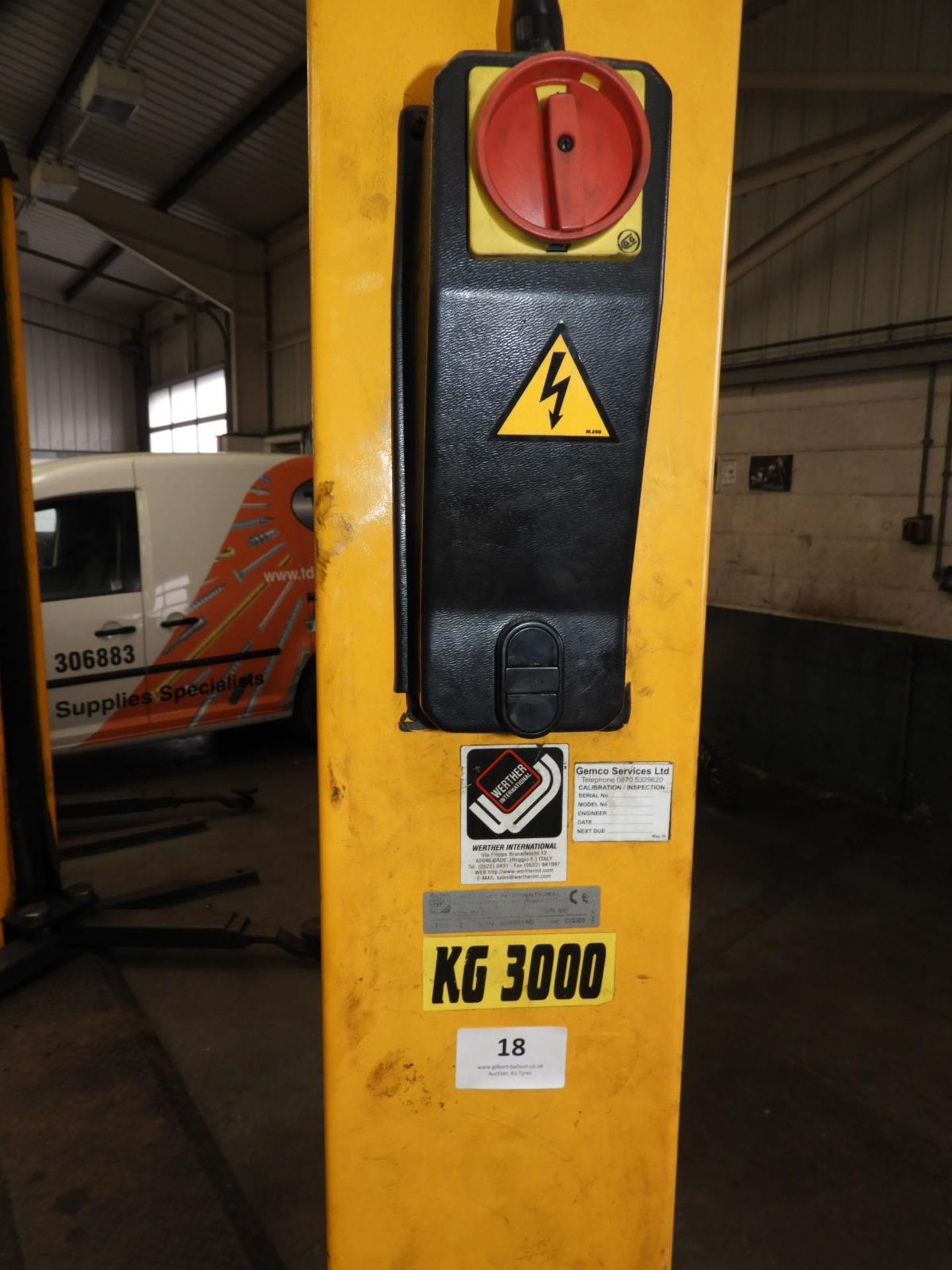 *Bradbury by Werther International 301D 3 Tonne Two Post Lift YoM:2009 - Image 2 of 2