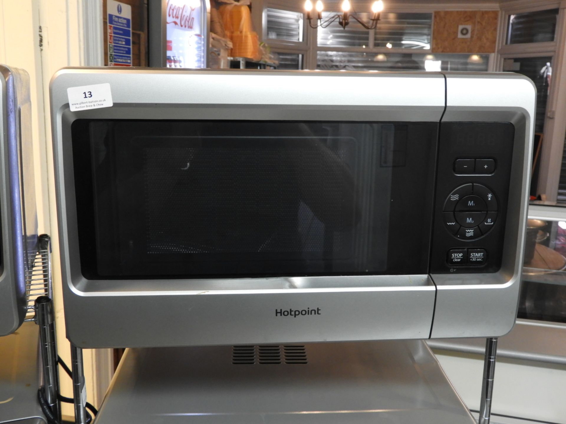 Hotpoint MWH2422 Microwave Oven