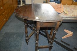 Oval Oak Drop Leaf Table