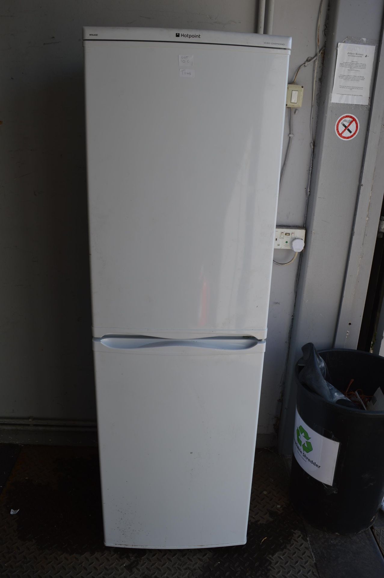 Hotpoint Iced Diamond Fridge Freezer