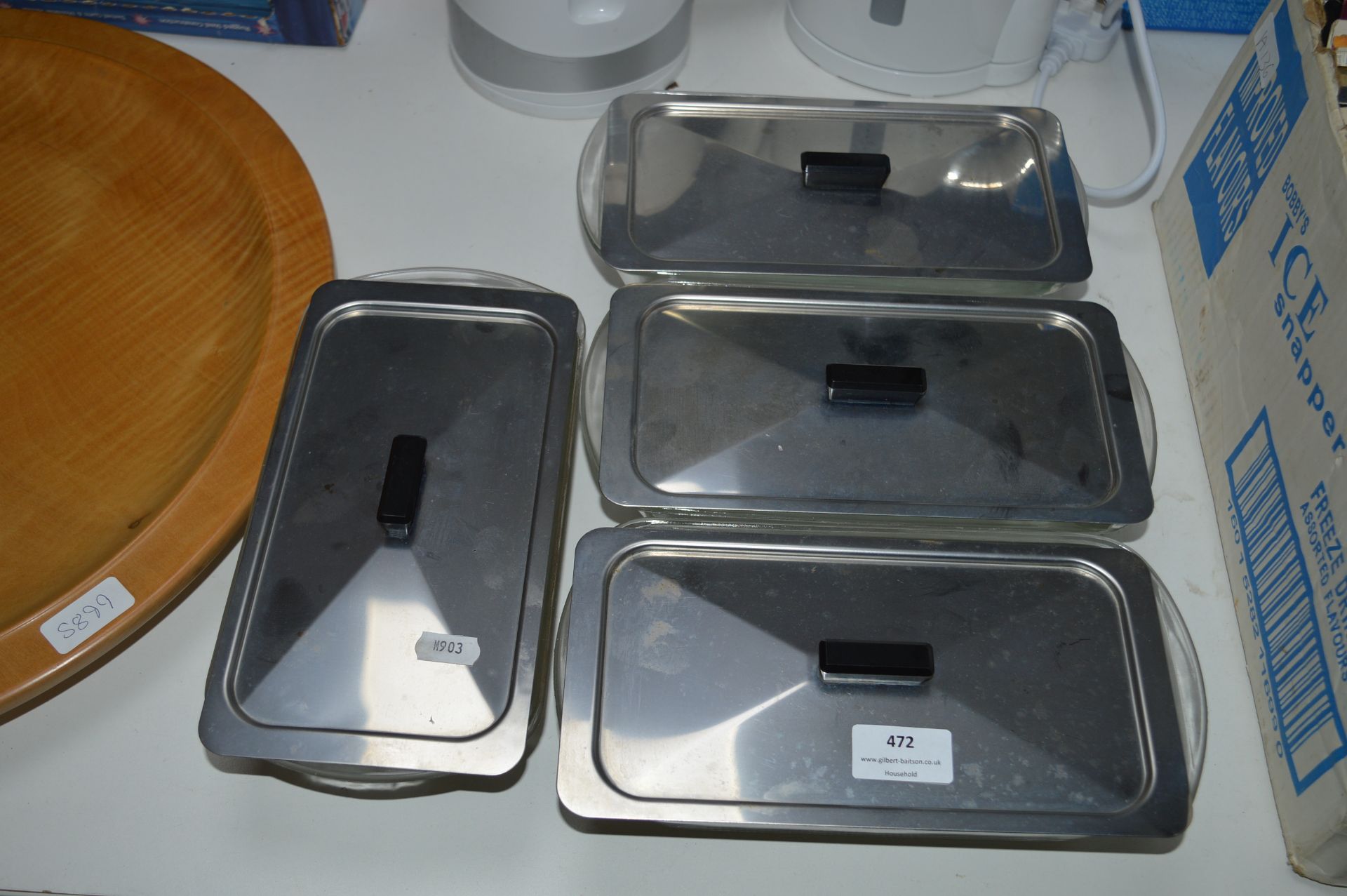 Four Pyrex Food Dishes