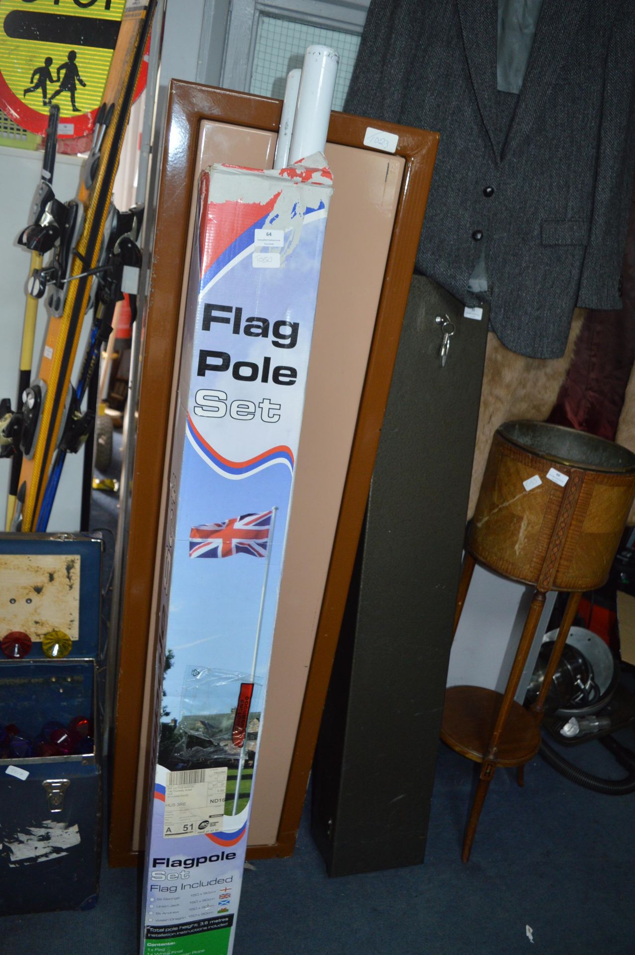 Flag Pole Set