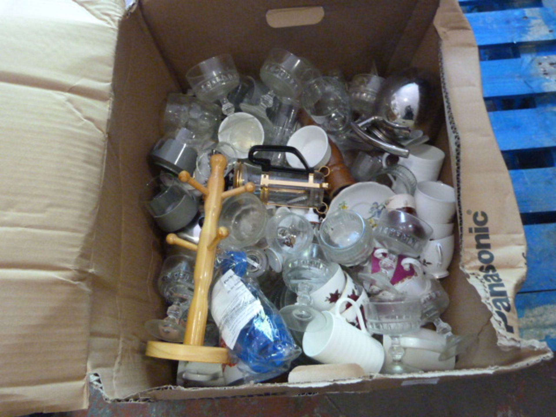 Box Containing Assorted Glassware and Pottery