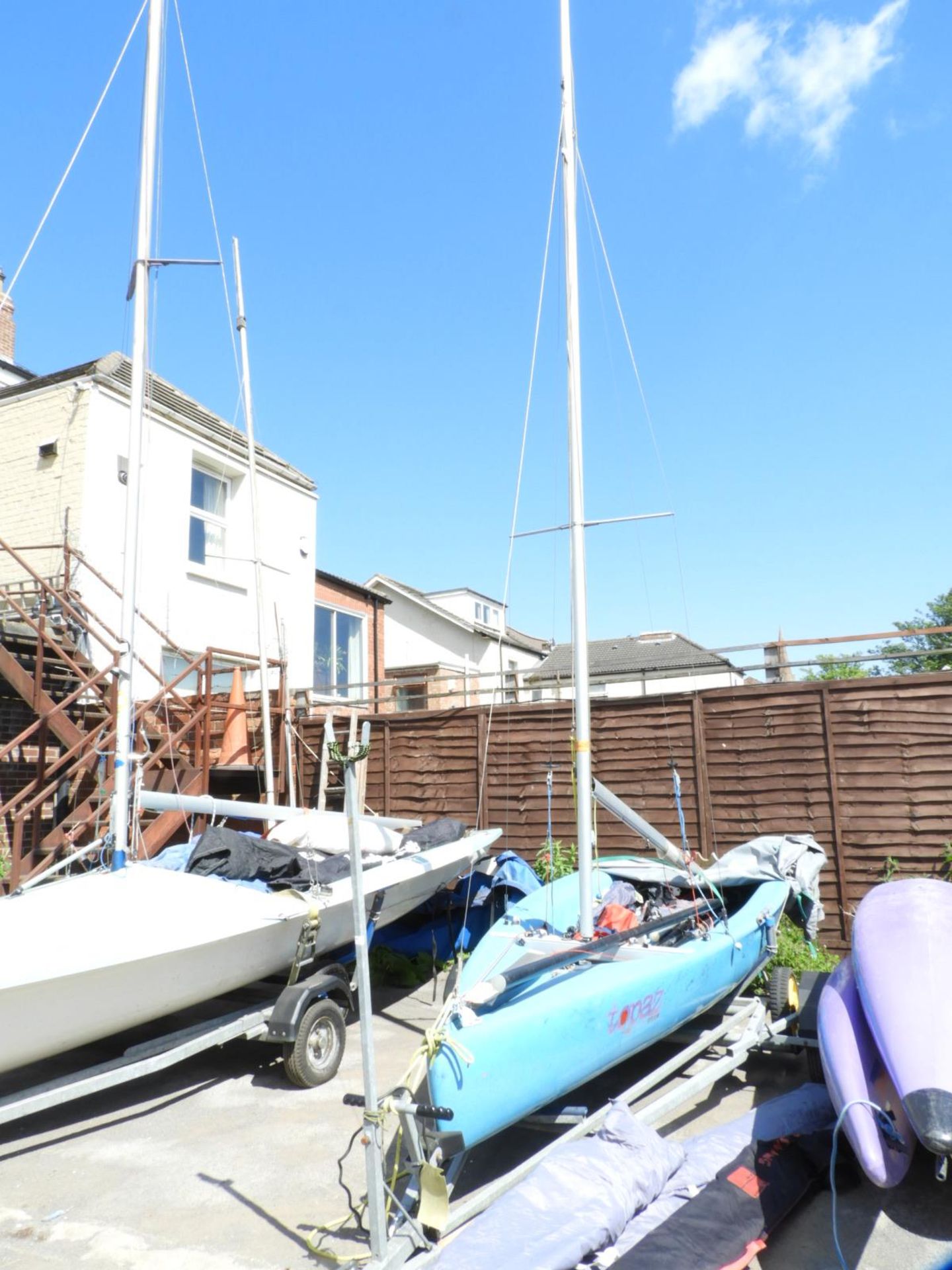 Topper Topaz Trapeze Rigged Sailing Dingy - Image 2 of 3