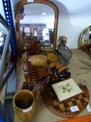 Collection of Treen Ware Including Decorative Item