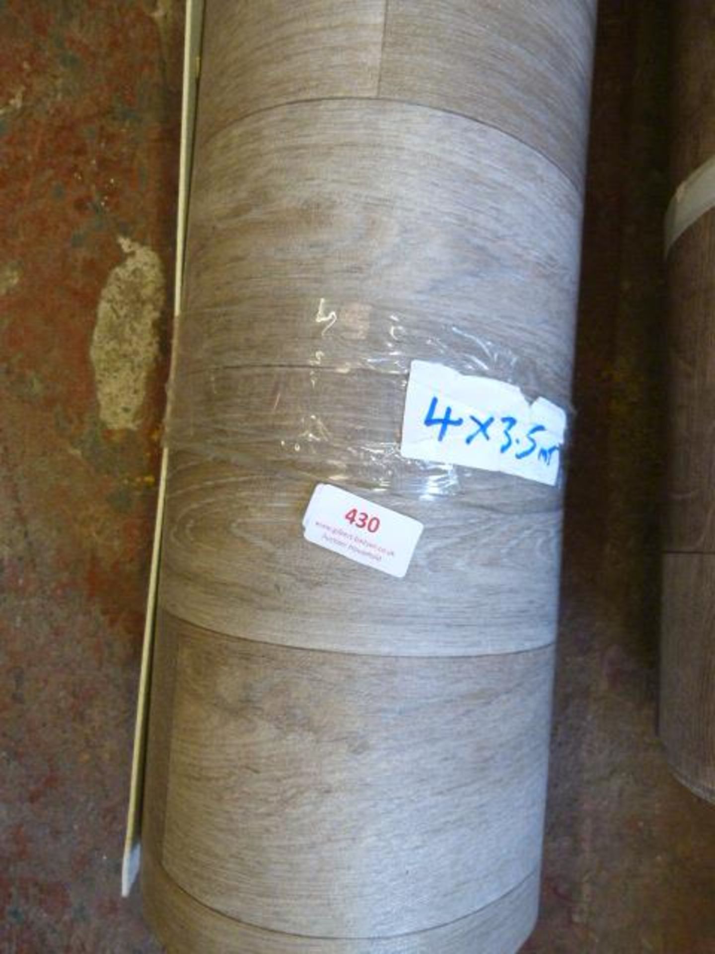 Roll of Lino Flooring 4x3.5m