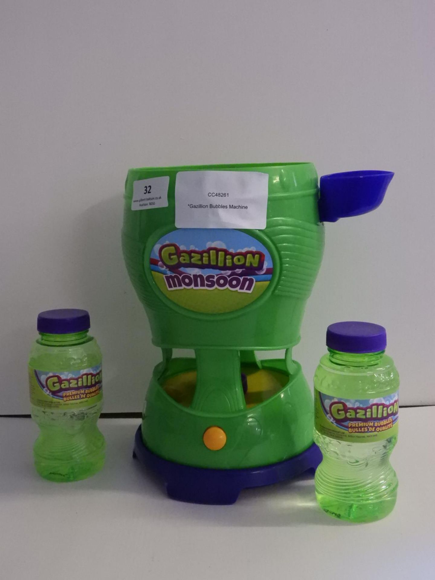 *Gazillion Bubbles Machine