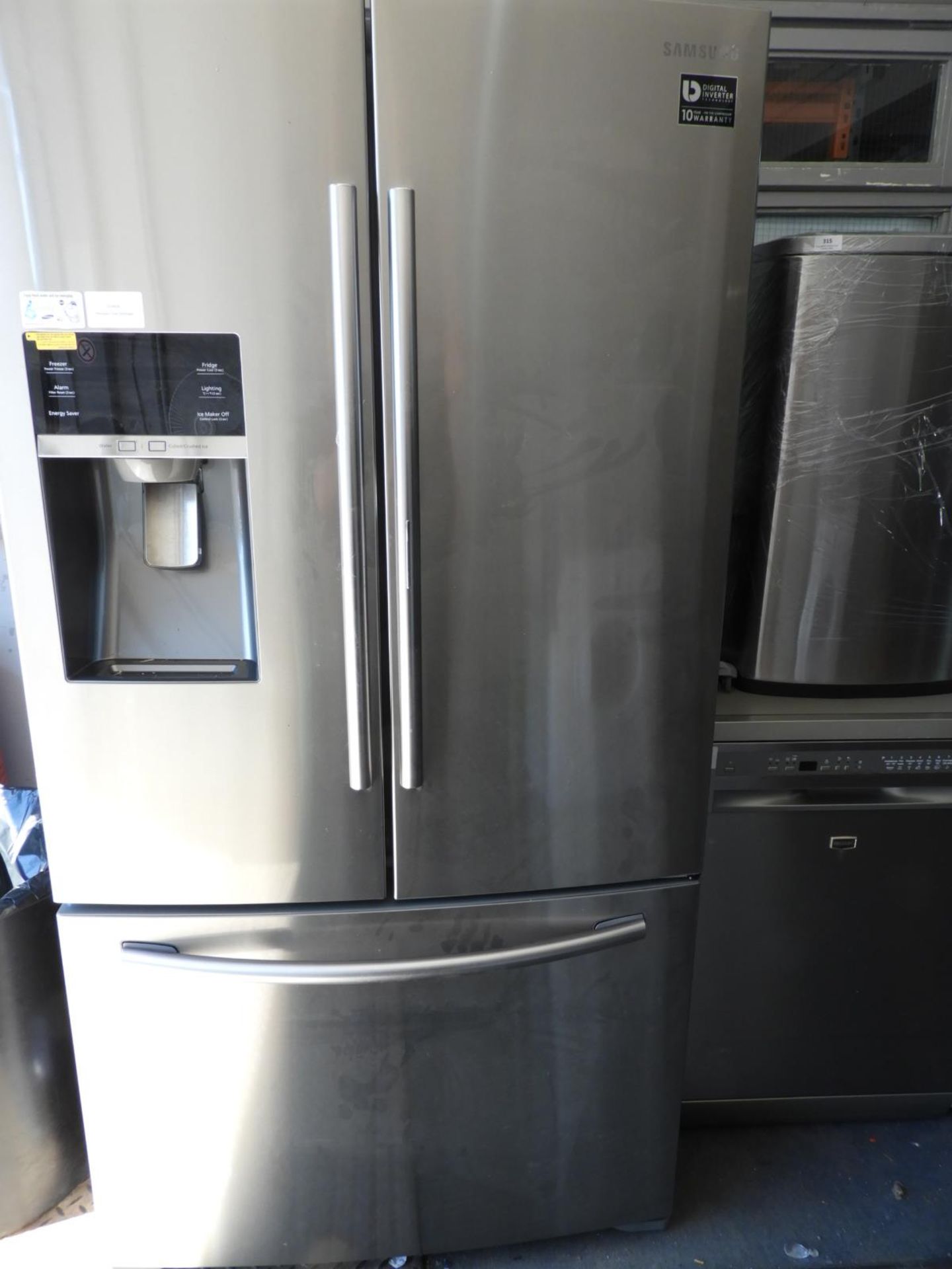 *Samsung American Style Fridge Freezer with Water