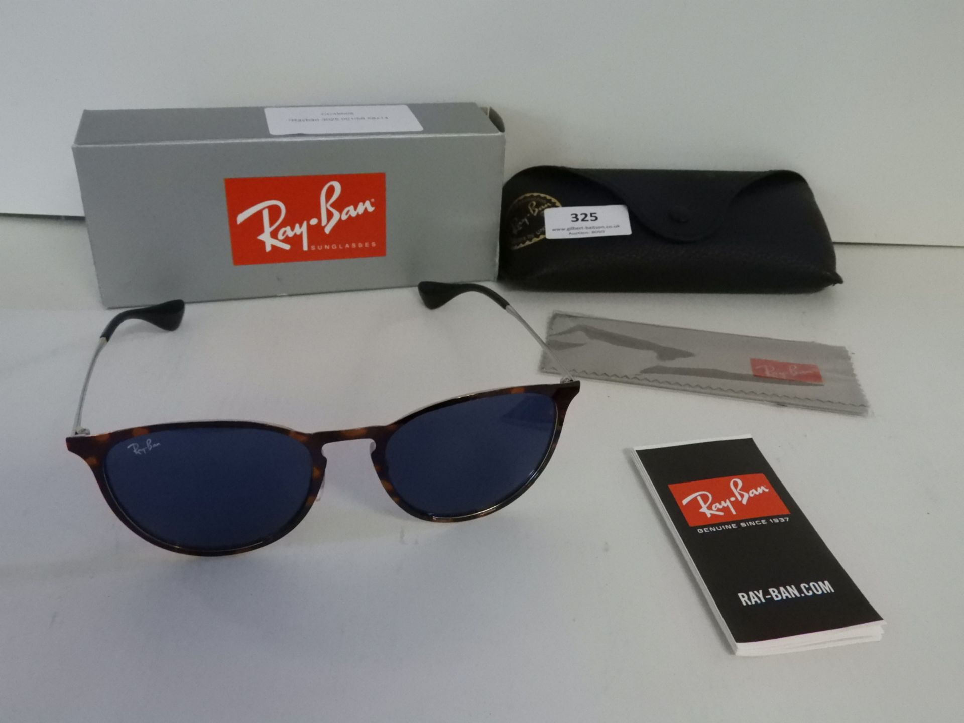 *Rayban Sunglasses 3025