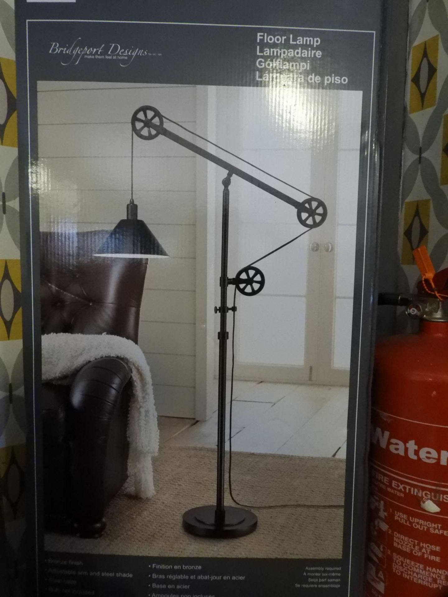 *Contemporary Pulley Floor Lamp