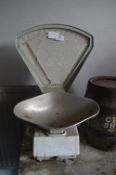 Vintage Avery Shop Scales