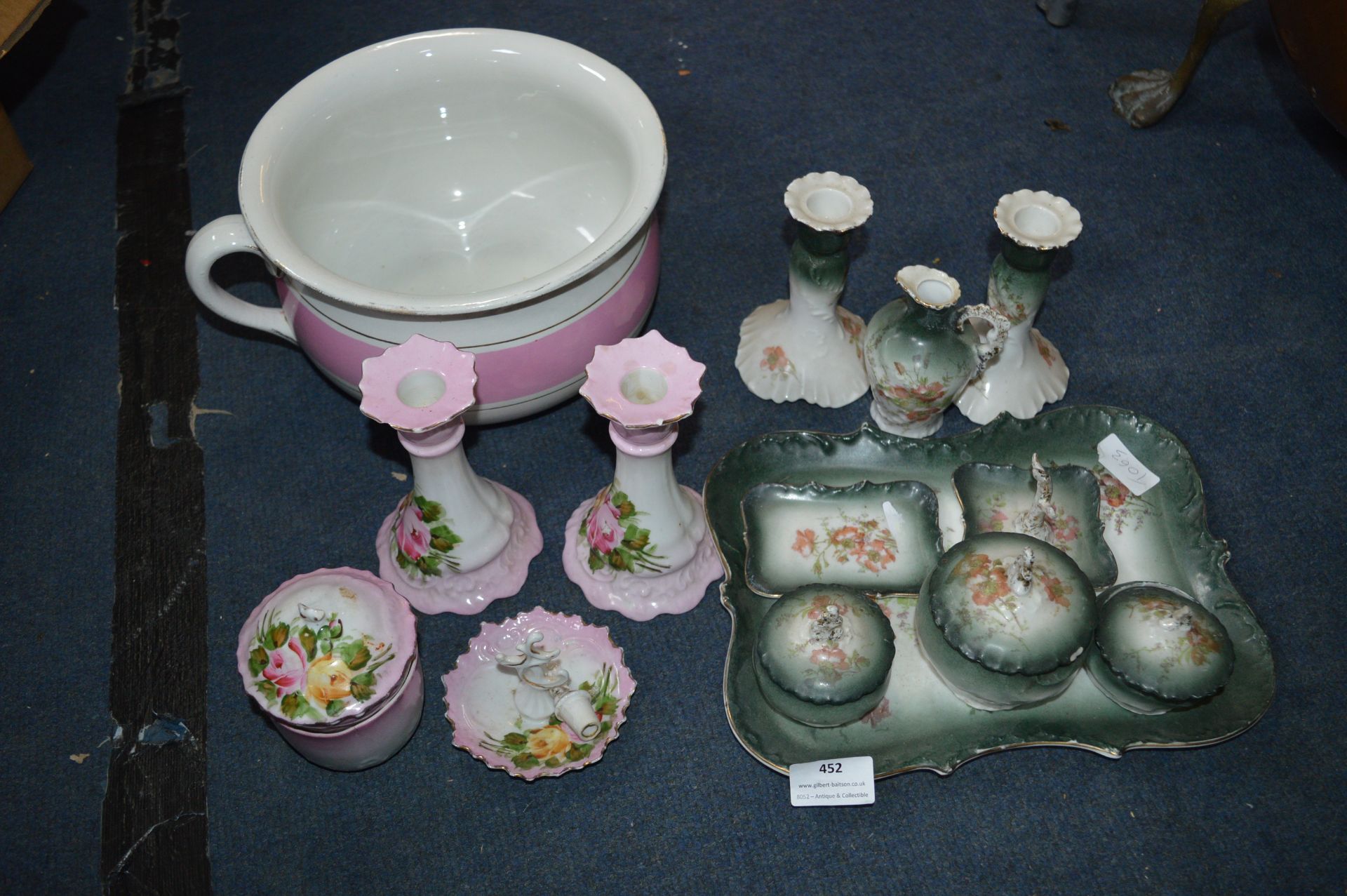 Assorted Vintage Pottery Items Including Dressing