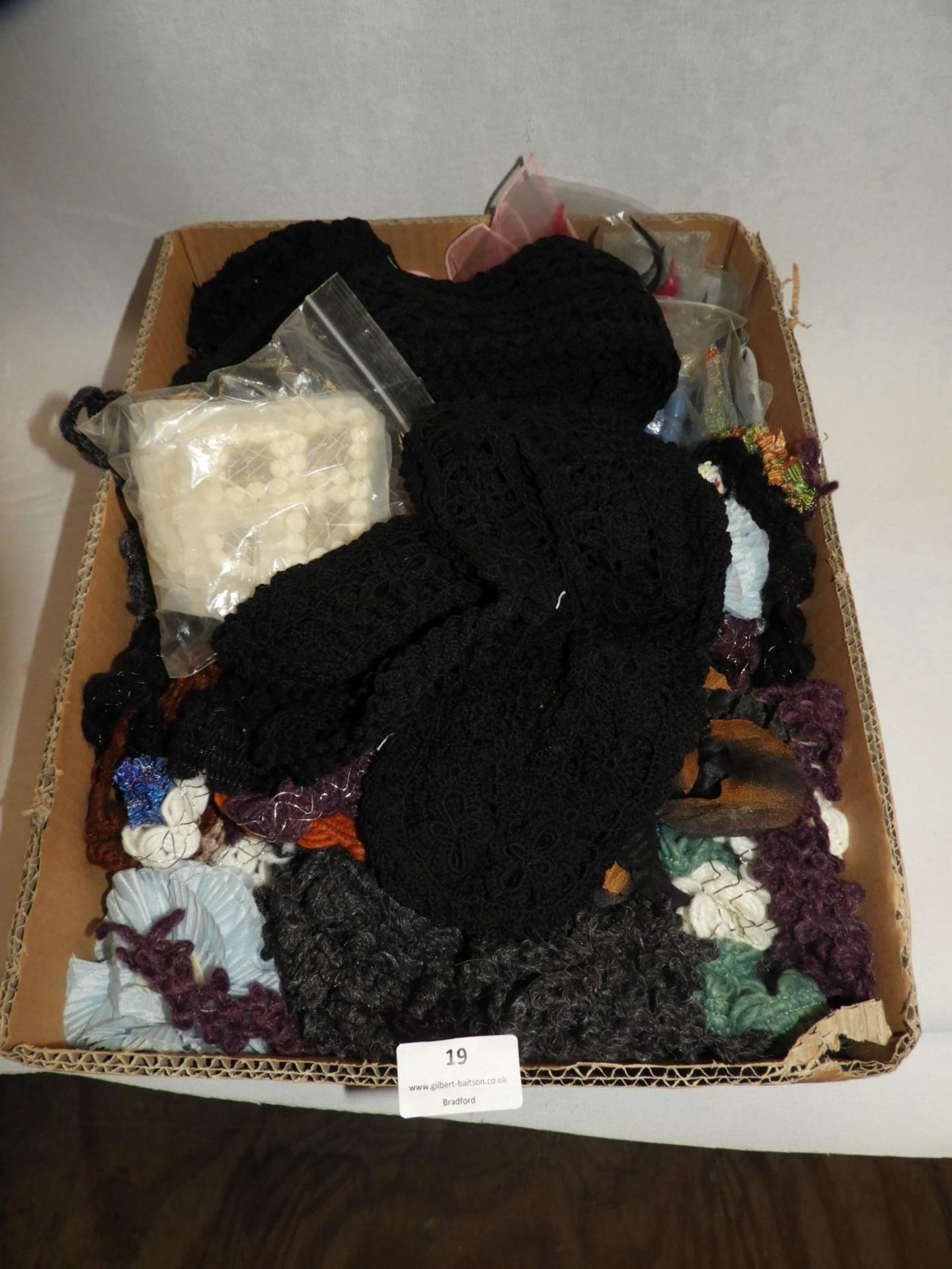 Box Containing 80 Pieces of Mixed Haberdashery (As Per Photograph)