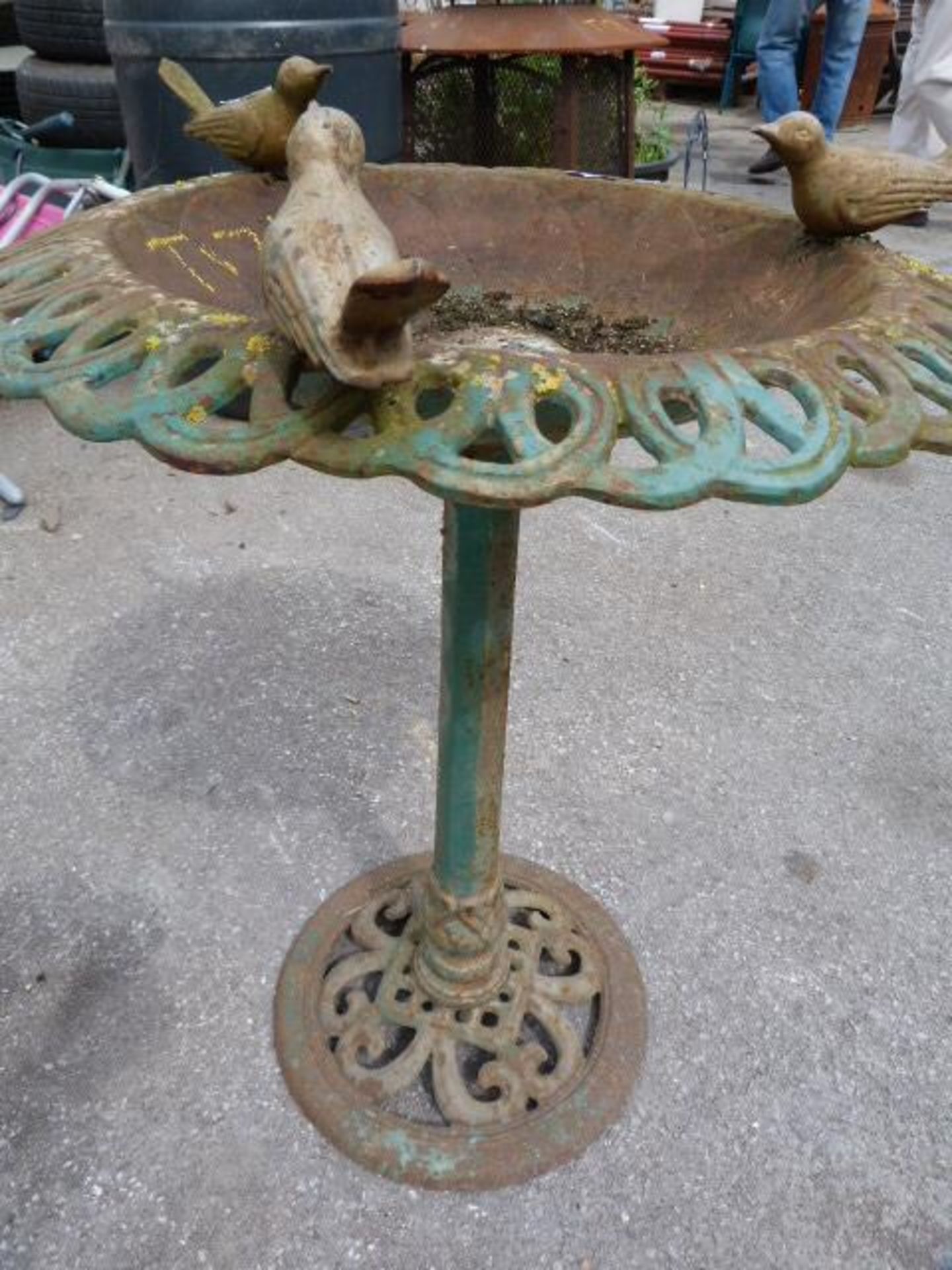 Cast Iron Birdbath