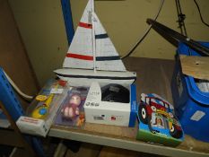 Children's Electric Toothbrush, Model Sailing Boats, Reel Stapler, etc.