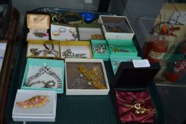 Tray Lot of Vintage and Other Costume Jewellery