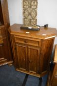 Small Oak Hall Cupboard