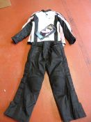 Ladies Weise Jacket, Gloves and Trousers