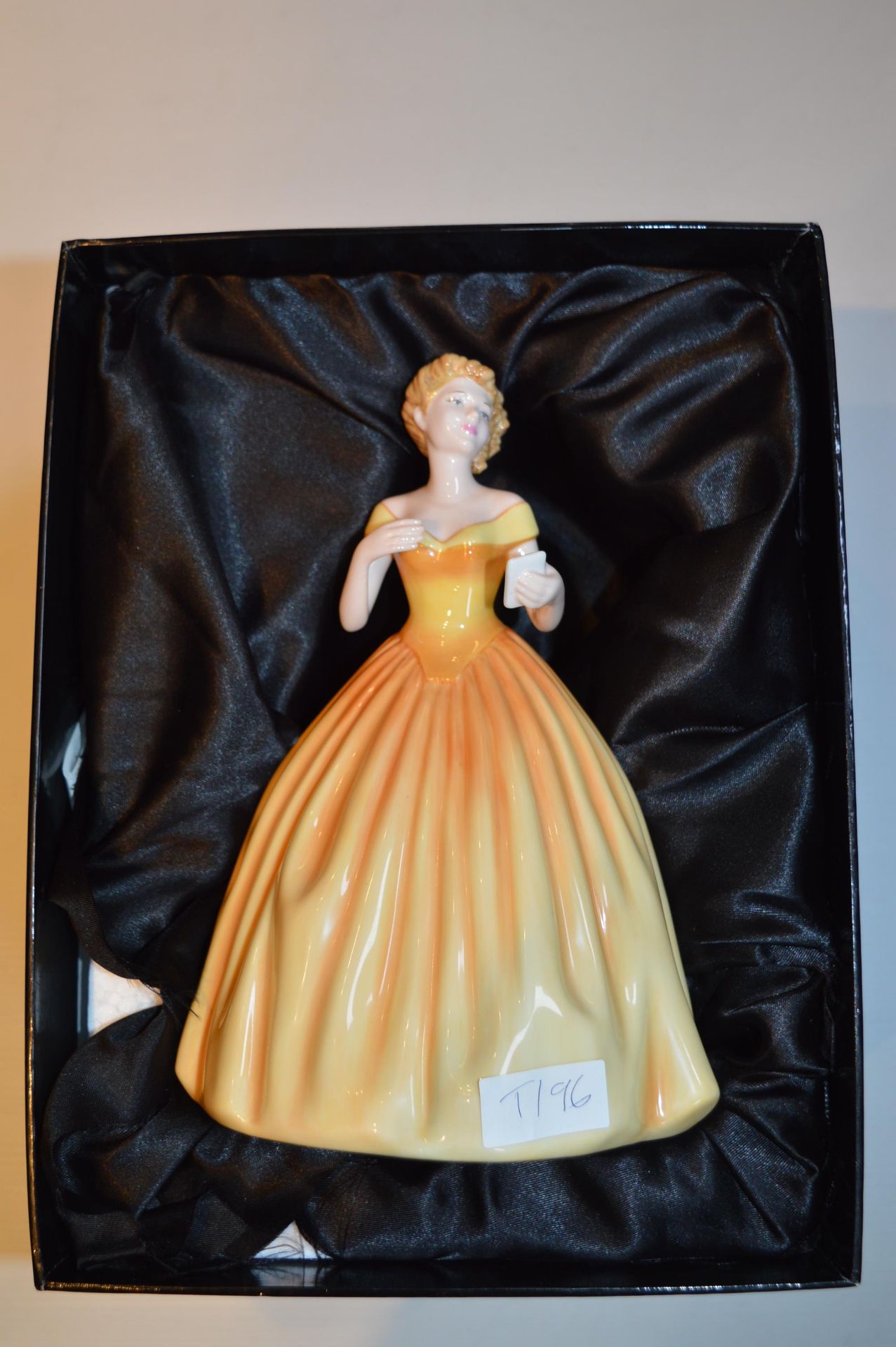 Royal Doulton Figurine - Sweet Rose (Boxed)