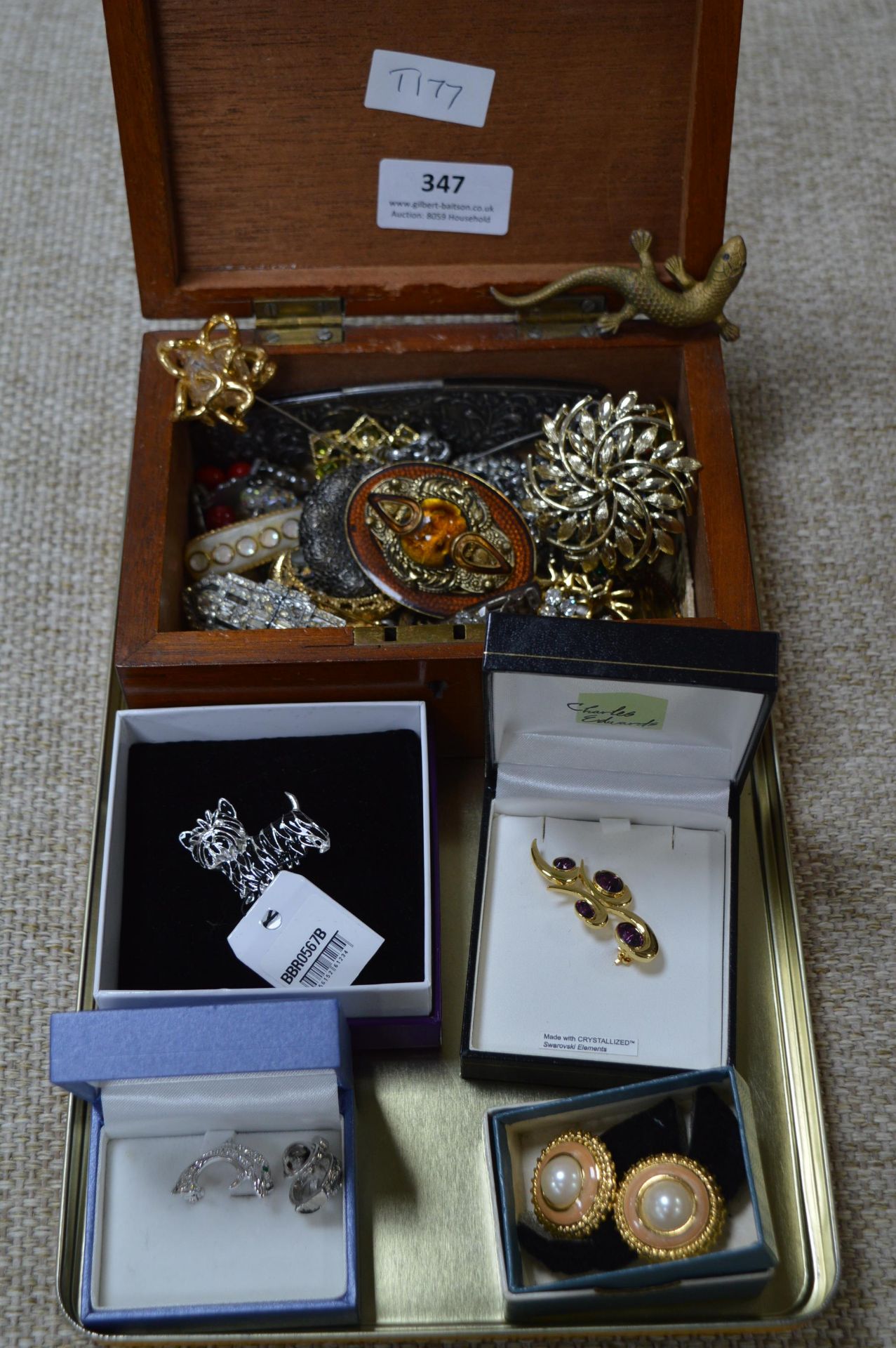 Collection of Costume Jewellery etc.