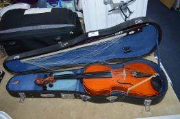 Cased Violin with Bow (AF)