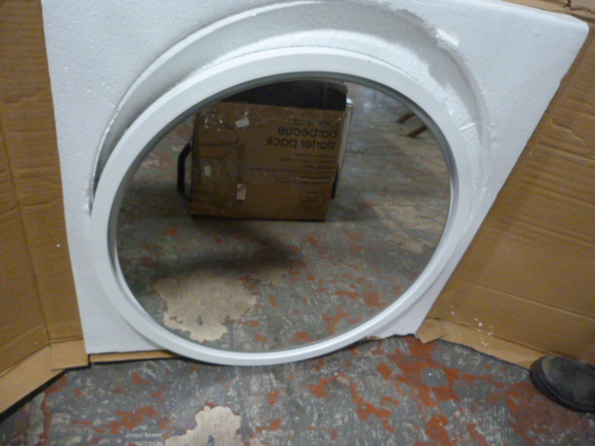 Round Hygina Mirror