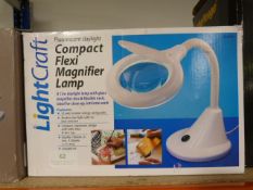 Lightcraft Flexi Magnifier Lamp