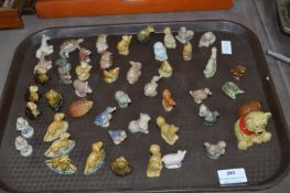 Tray Lot of Wade Whimsies