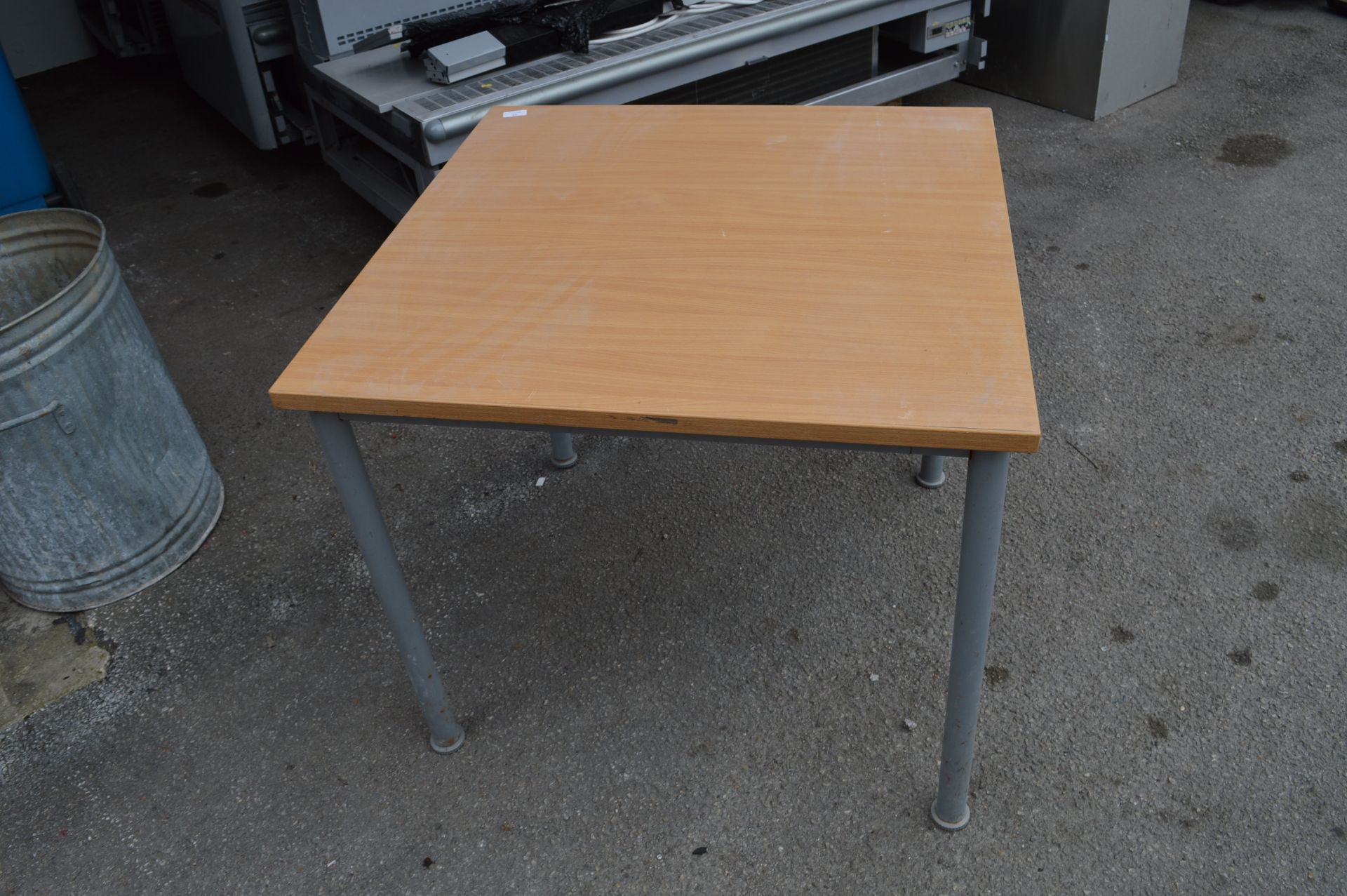 Metal Framed Table with Wood Effect Top 80x80x73cm