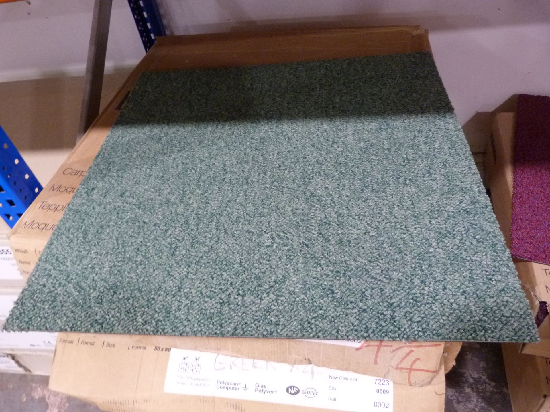 Box of 20 Escopallas Green 7223 Carpet Tiles