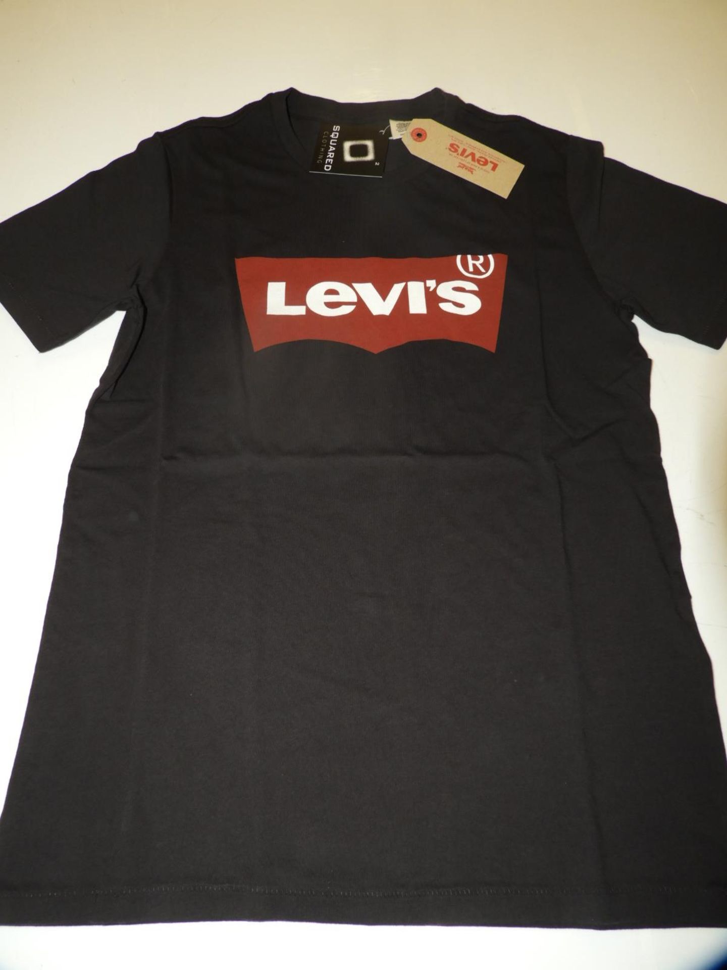 *Levi Black T-Shirt Size: XL