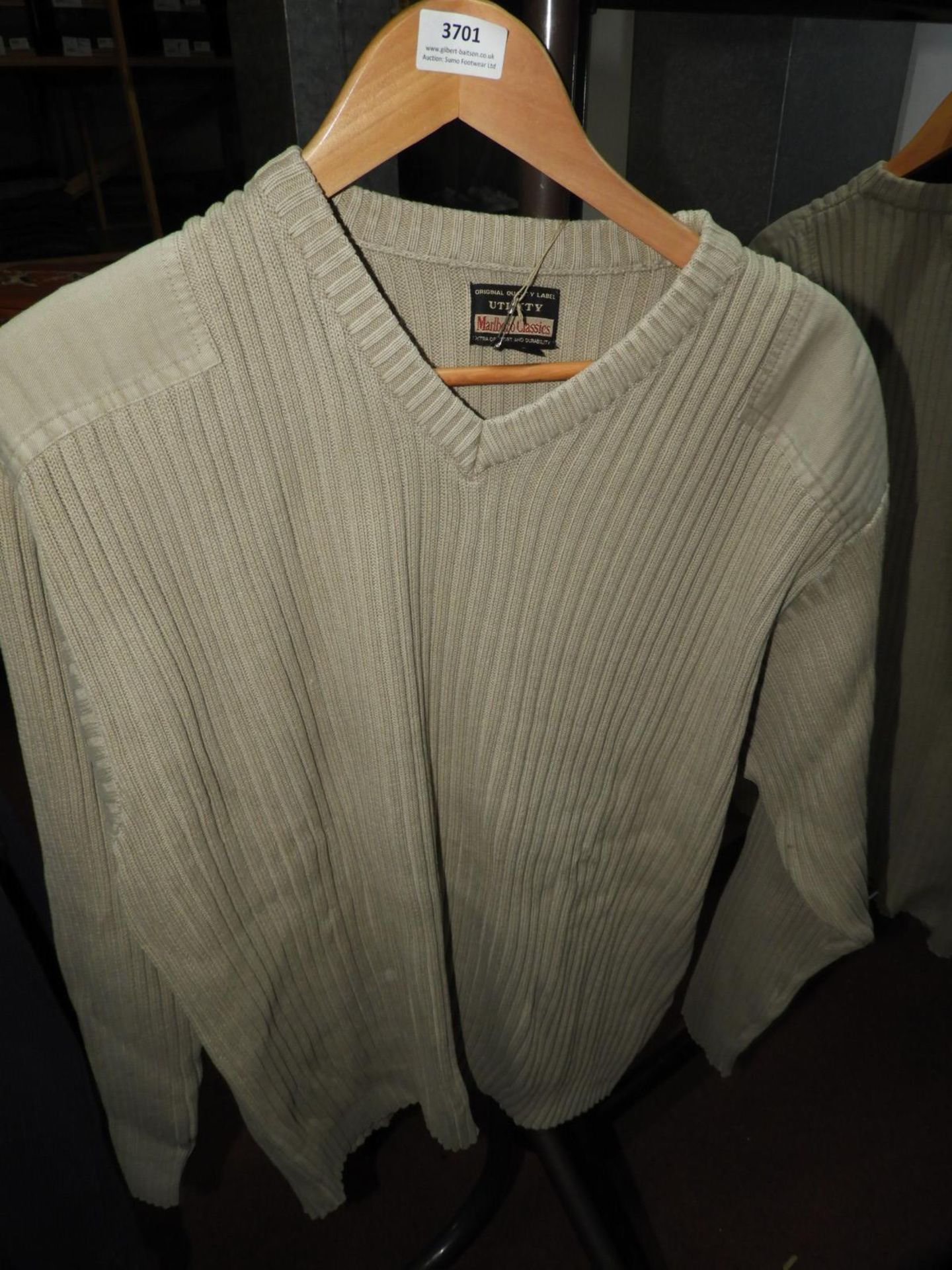 *Marlborough Classic Knitted Pullover Size: Large