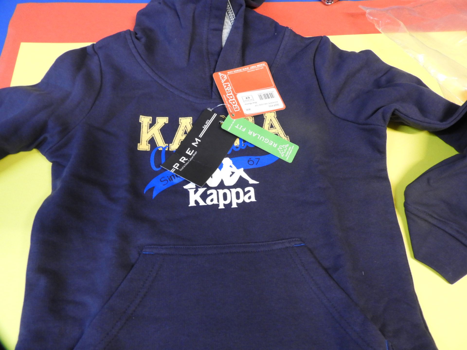 Kappa Sportswear Top Size: 6 Years